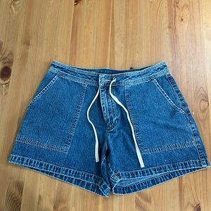 COPY - Bass Square Pocket Denim Shorts